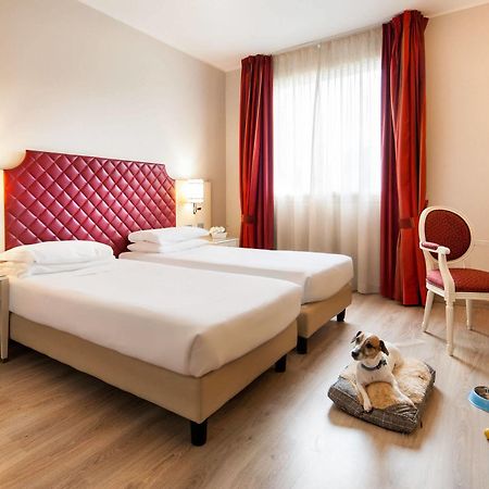 Just Hotel Lomazzo Fiera Extérieur photo
