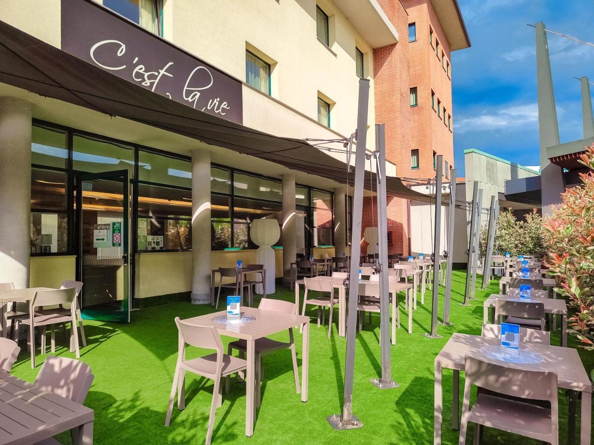 Just Hotel Lomazzo Fiera Extérieur photo