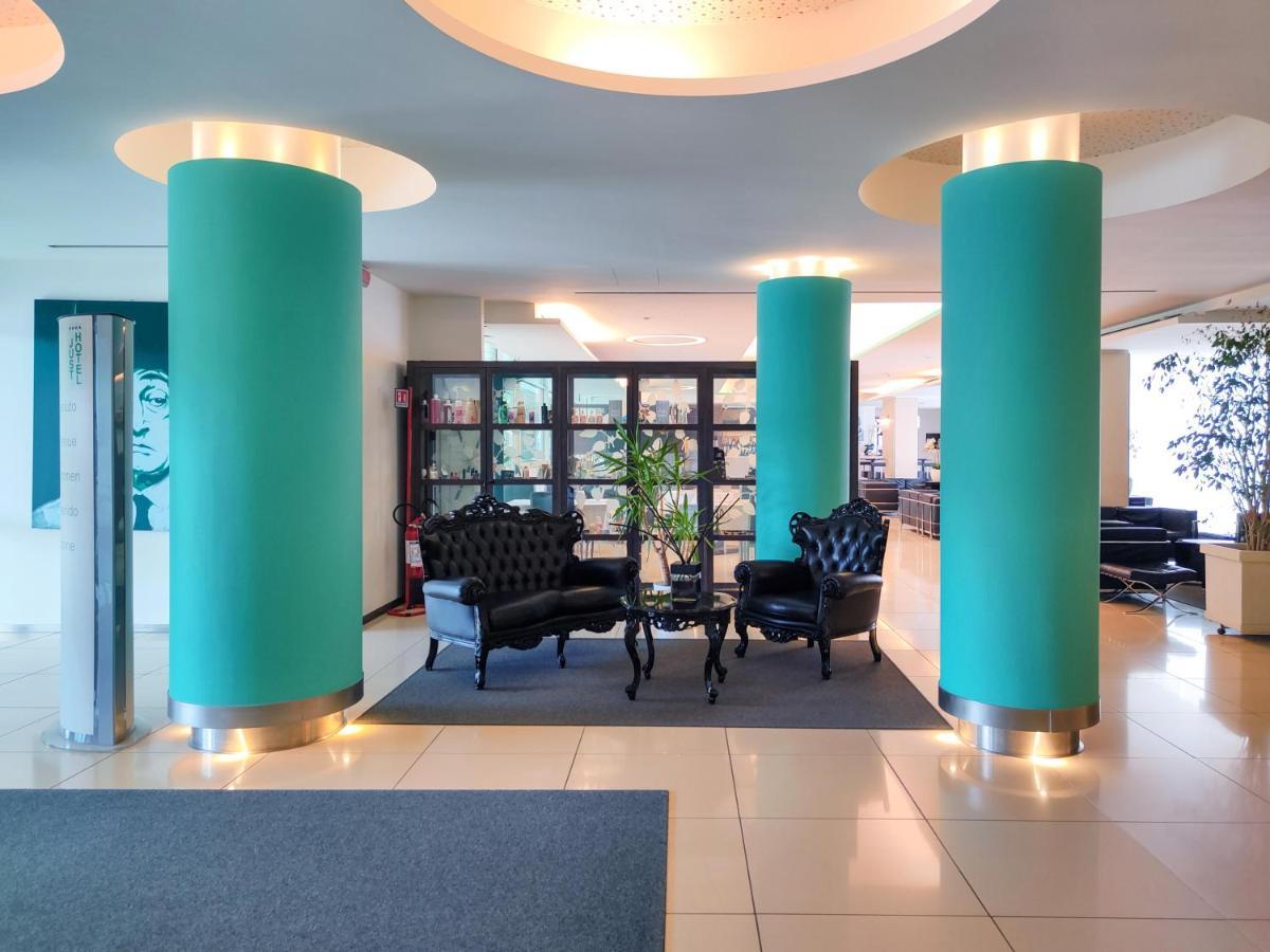Just Hotel Lomazzo Fiera Extérieur photo